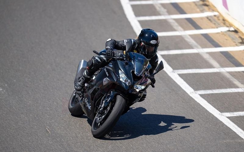 Kawasaki Ninja ZX-4R